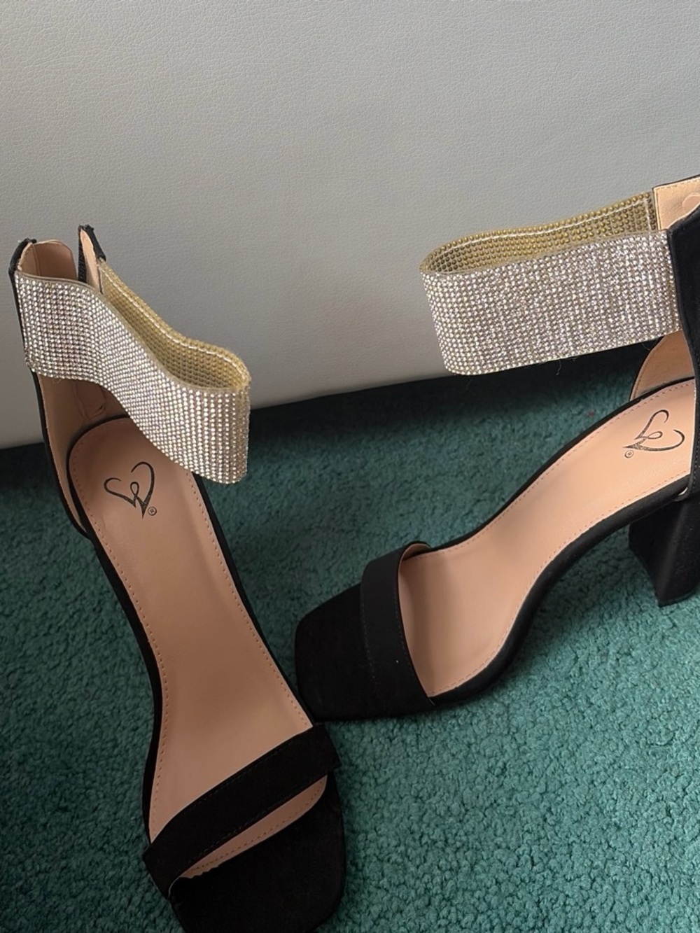 Heels never worn